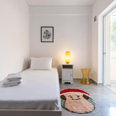 Central 3Bd Apt. Near Acropolis Афины Экстерьер фото