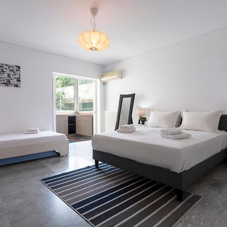 Central 3Bd Apt. Near Acropolis Афины Экстерьер фото