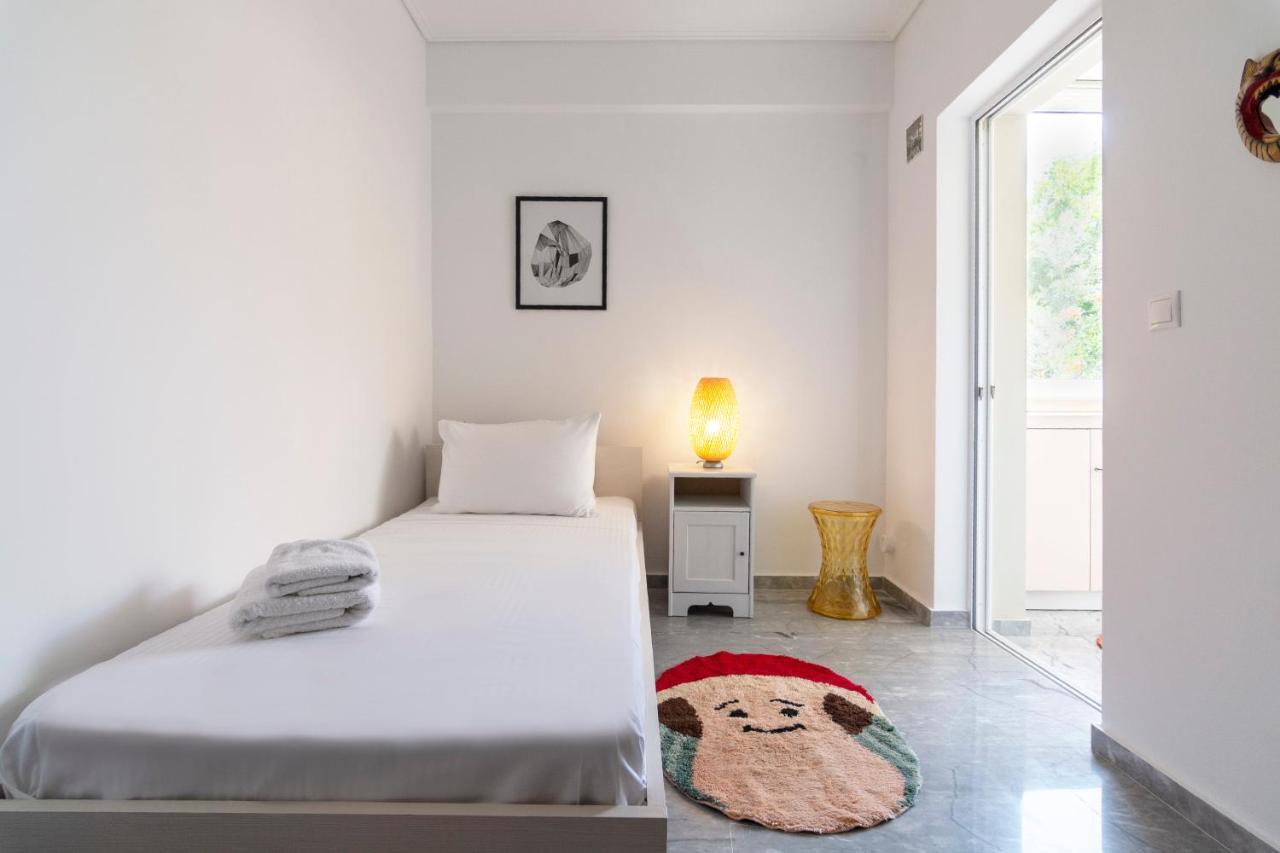 Central 3Bd Apt. Near Acropolis Афины Экстерьер фото